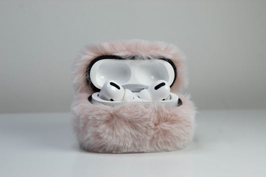 Case AirPods Peludo rosa